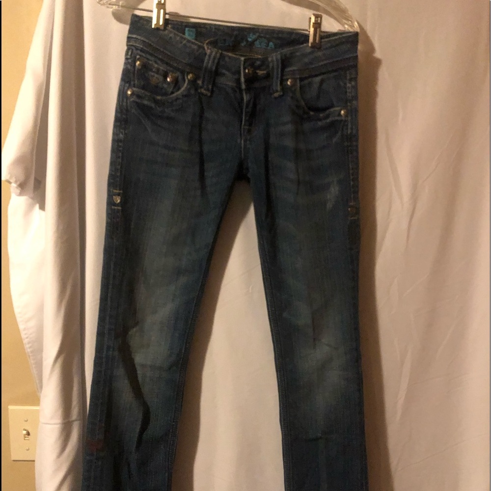 Jeans-Sand Deal
